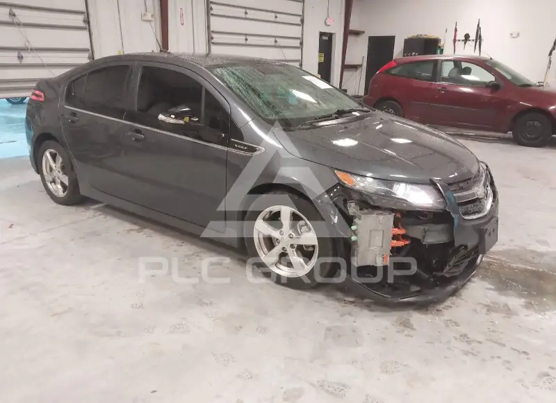 2013 Chevrolet Volt фото