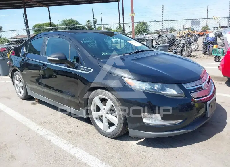 2013 Chevrolet Volt фото