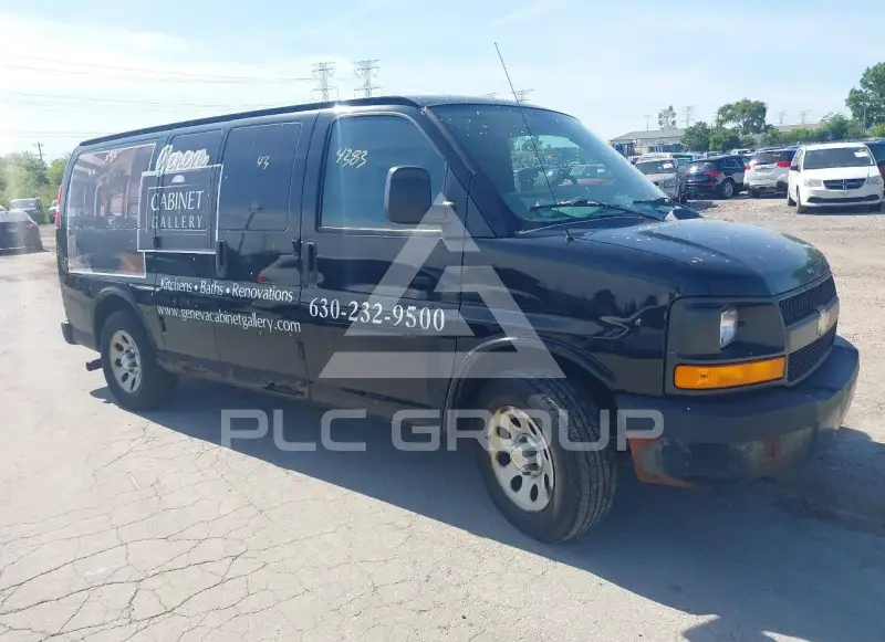 2013 Chevrolet Express фото