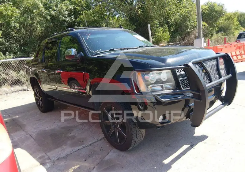 2013 Chevrolet Avalanche фото
