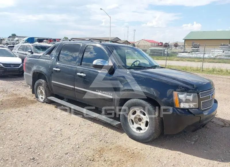 2013 Chevrolet Avalanche фото