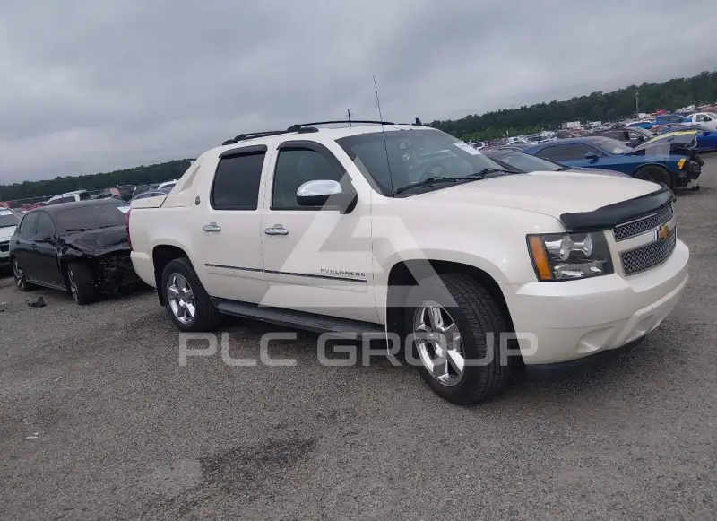 2013 Chevrolet Avalanche фото