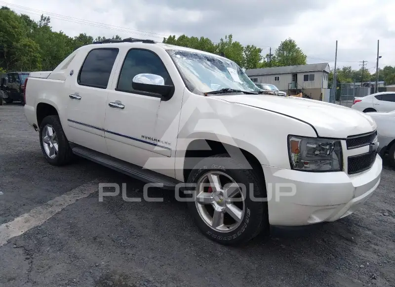 2013 Chevrolet Avalanche фото