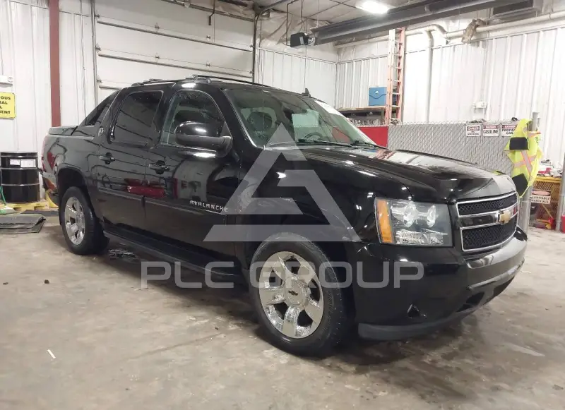 2013 Chevrolet Avalanche фото