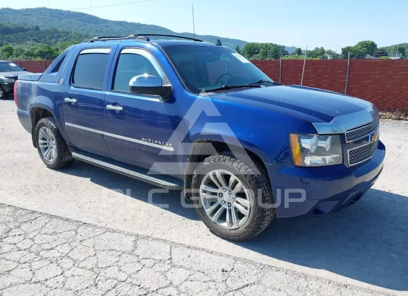 2013 Chevrolet Avalanche фото