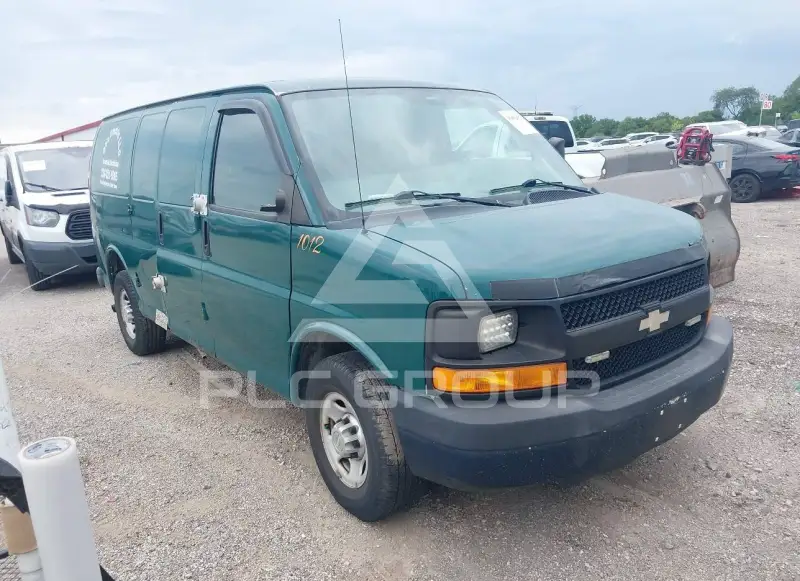 2013 Chevrolet Express фото