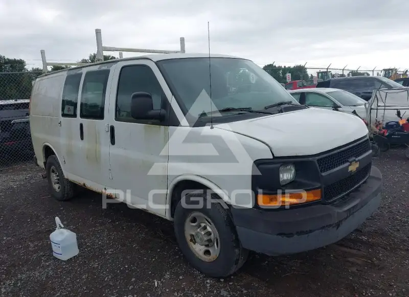2013 Chevrolet Express фото