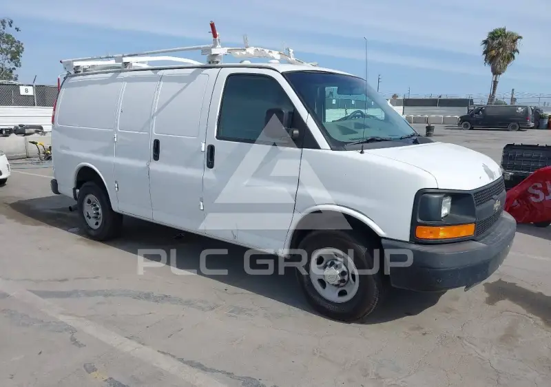 2013 Chevrolet Express фото