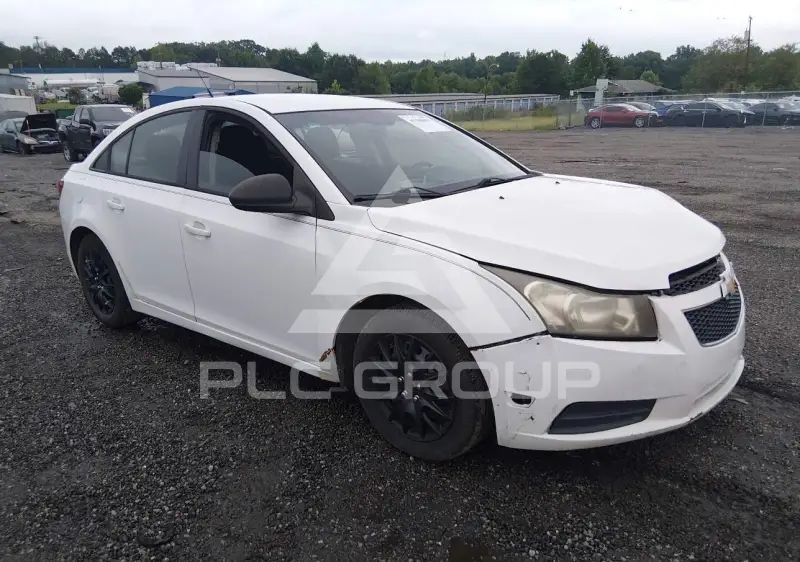 2013 Chevrolet Cruze photo