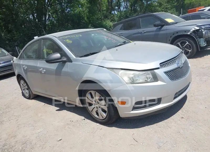 2013 Chevrolet Cruze фото