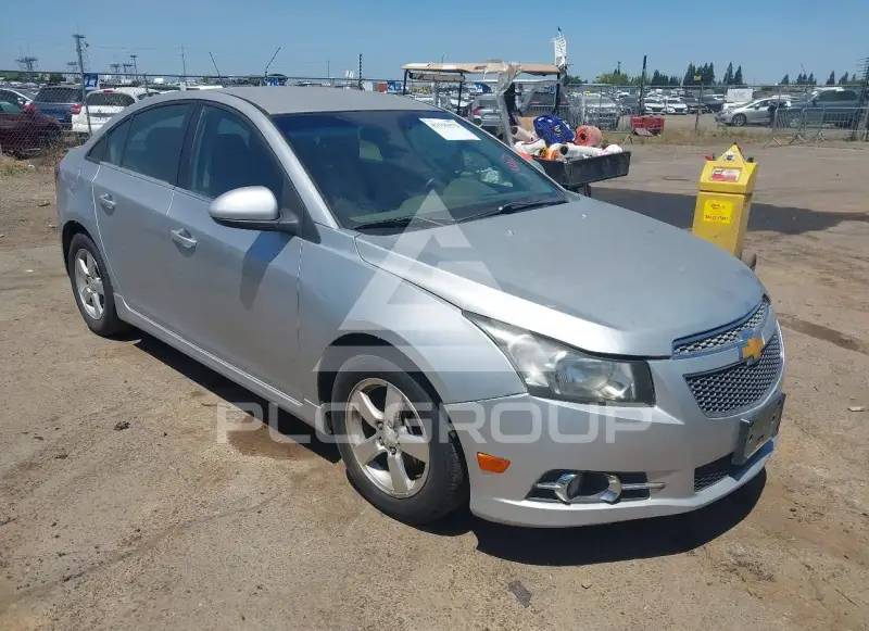 2013 Chevrolet Cruze фото