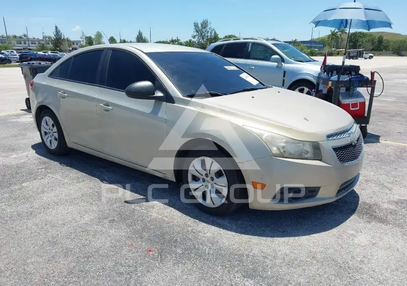 2013 Chevrolet Cruze фото