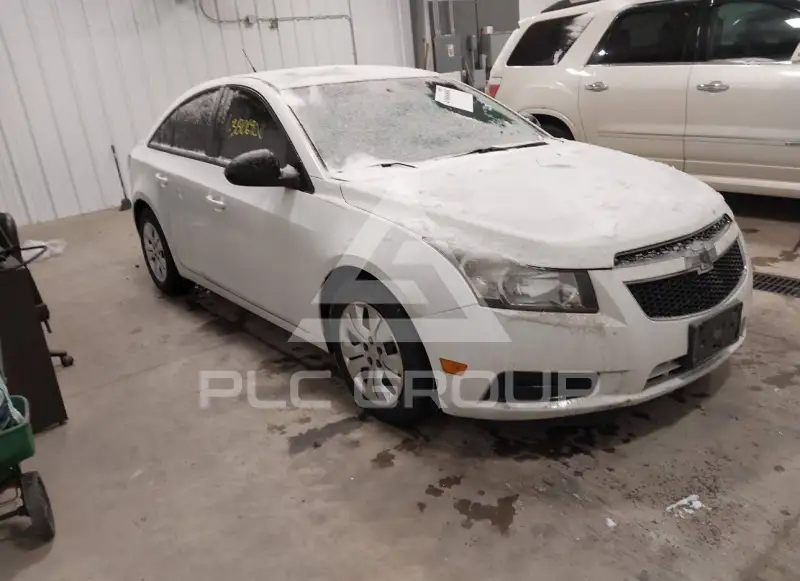 2013 Chevrolet Cruze фото