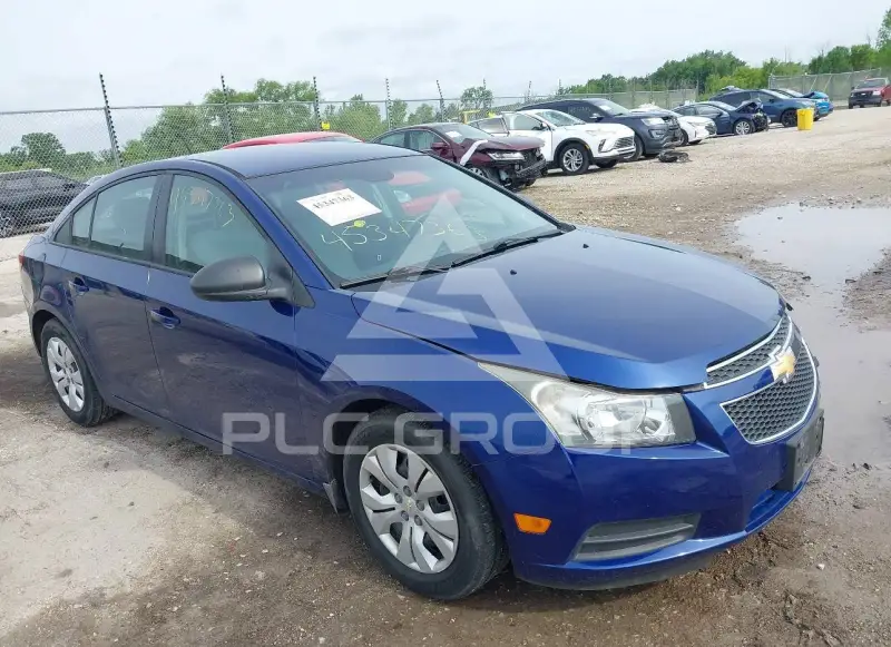 2013 Chevrolet Cruze фото