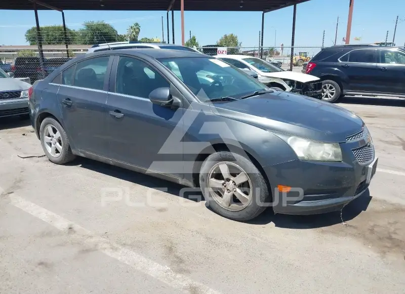 2013 Chevrolet Cruze фото