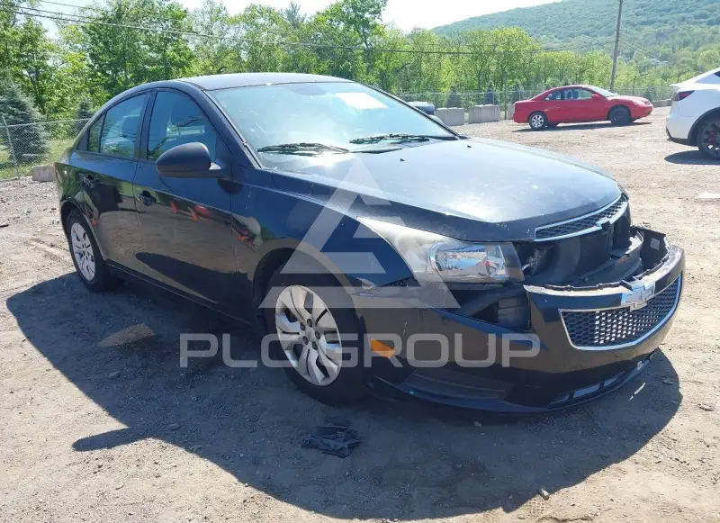 2013 Chevrolet Cruze фото