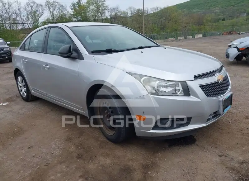 2013 Chevrolet Cruze фото