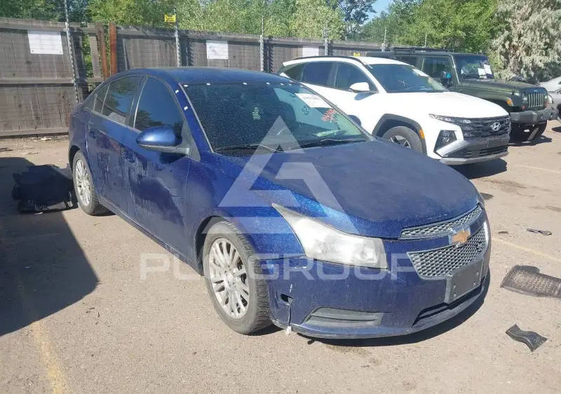 2013 Chevrolet Cruze фото