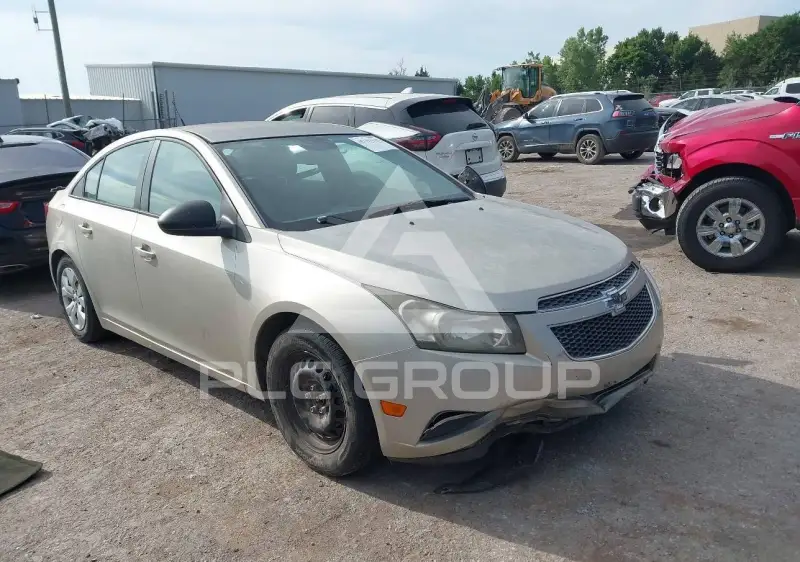 2013 Chevrolet Cruze фото