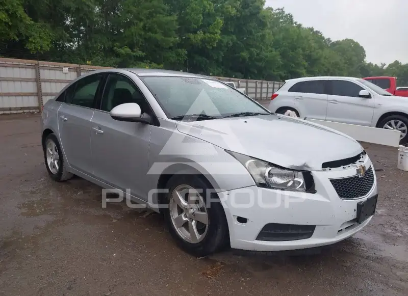 2013 Chevrolet Cruze photo