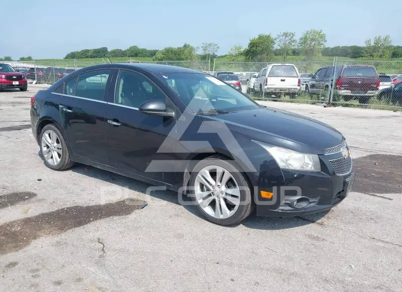 2013 Chevrolet Cruze фото