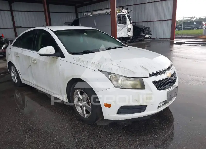 2013 Chevrolet Cruze фото