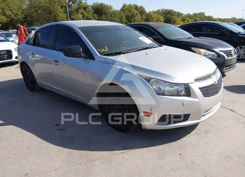 2013 Chevrolet Cruze фото