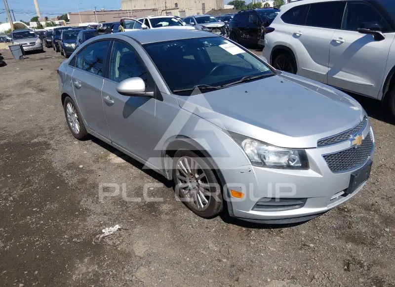 2013 Chevrolet Cruze фото
