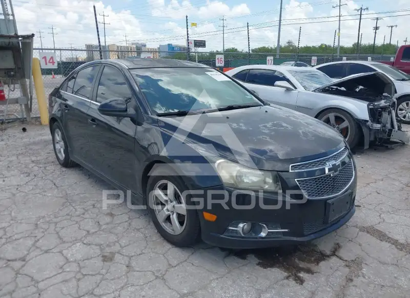 2013 Chevrolet Cruze фото