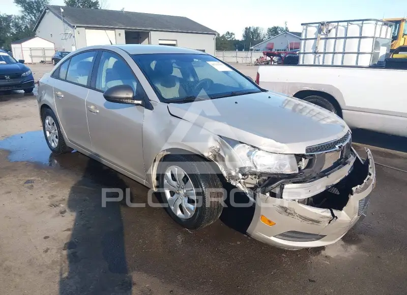 2013 Chevrolet Cruze photo