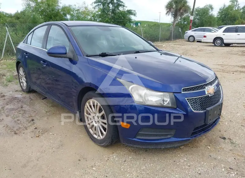 2013 Chevrolet Cruze фото