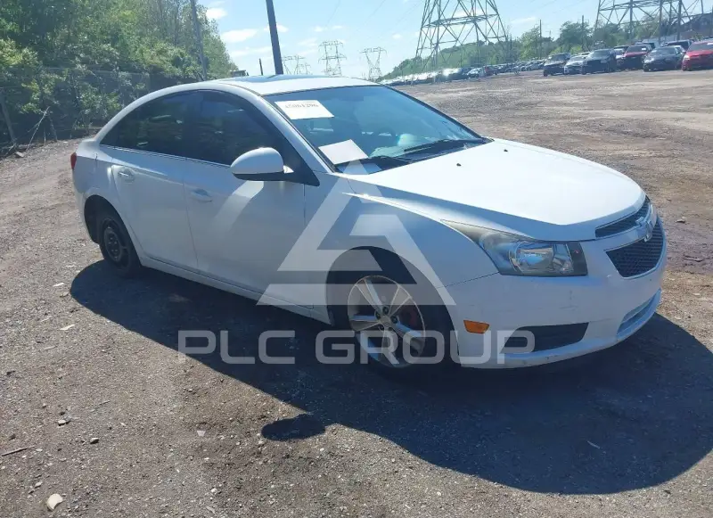2013 Chevrolet Cruze фото