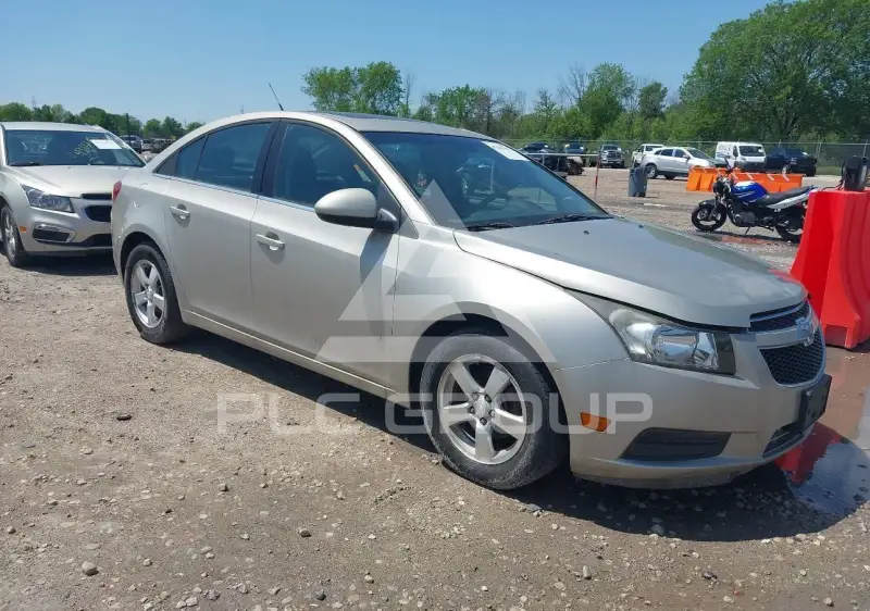 2013 Chevrolet Cruze фото