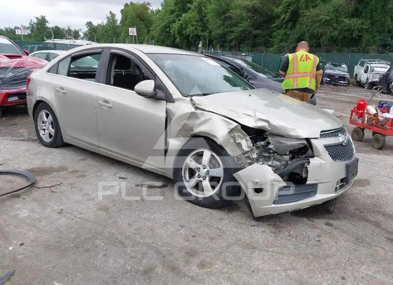 2013 Chevrolet Cruze фото