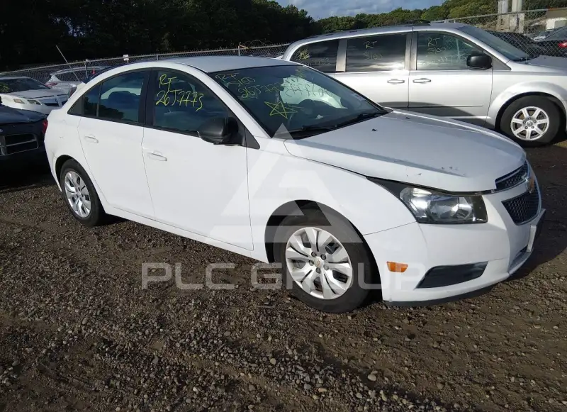 2013 Chevrolet Cruze photo