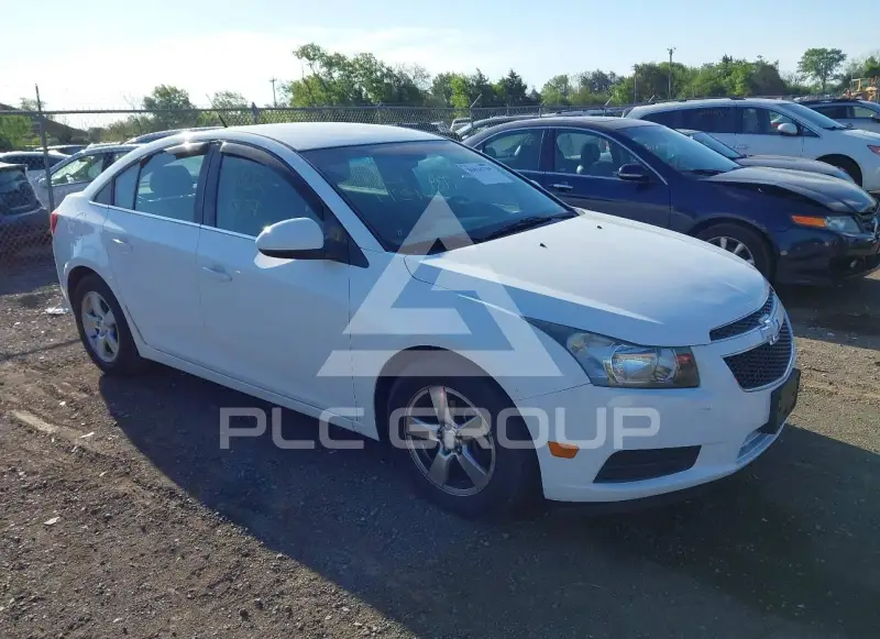 2013 Chevrolet Cruze фото