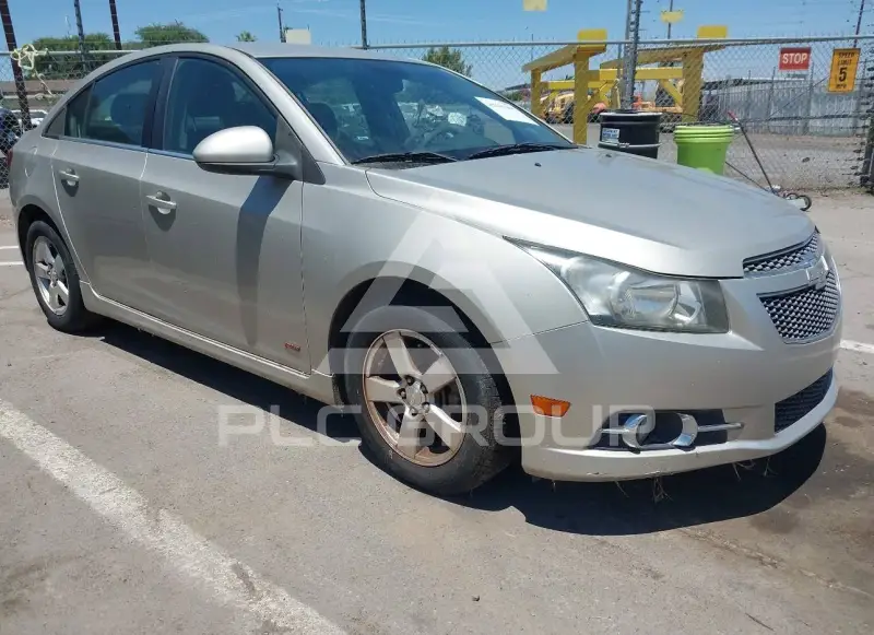 2013 Chevrolet Cruze photo