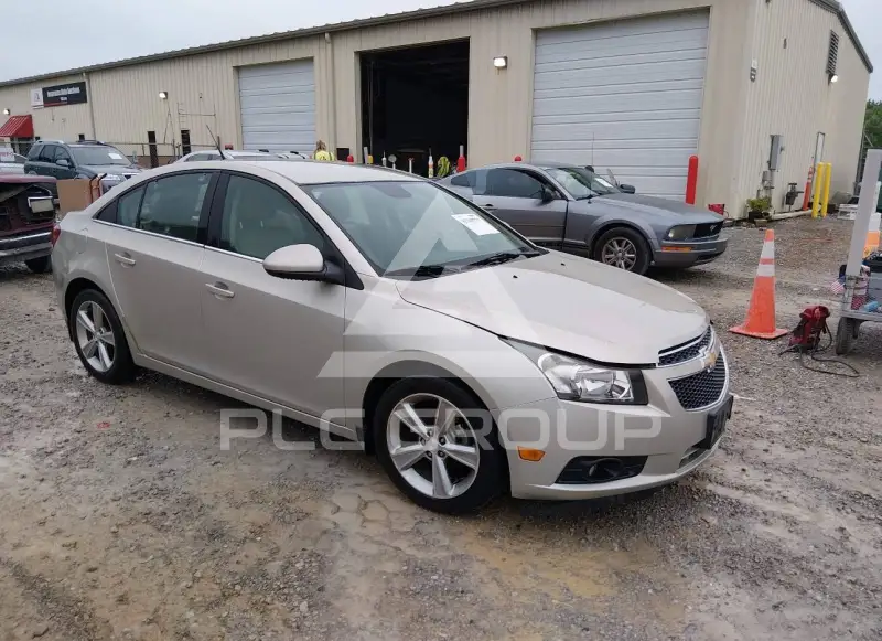 2013 Chevrolet Cruze фото
