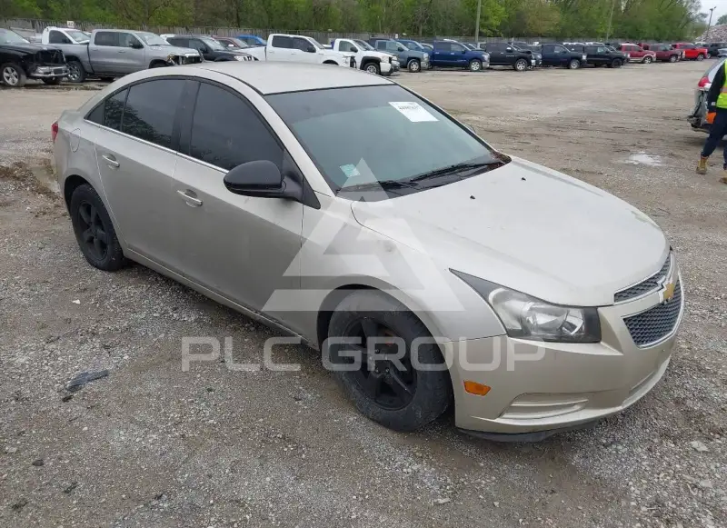 2013 Chevrolet Cruze фото
