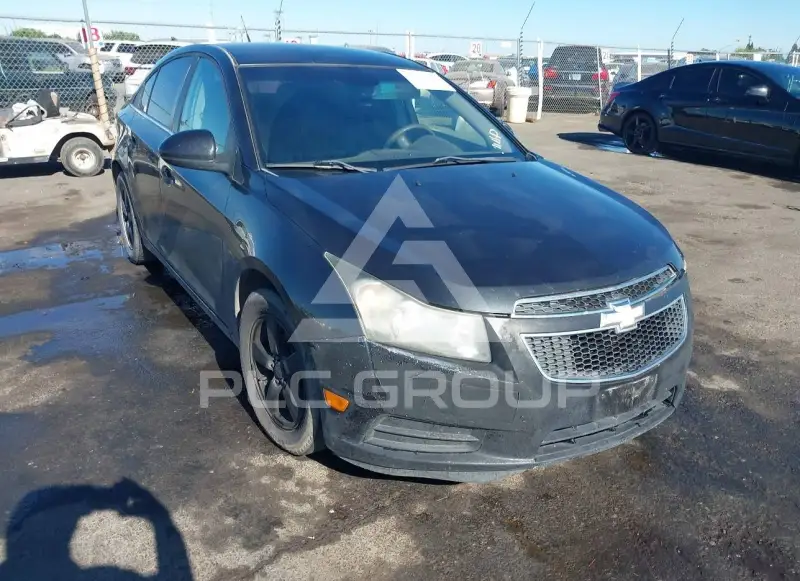 2013 Chevrolet Cruze фото