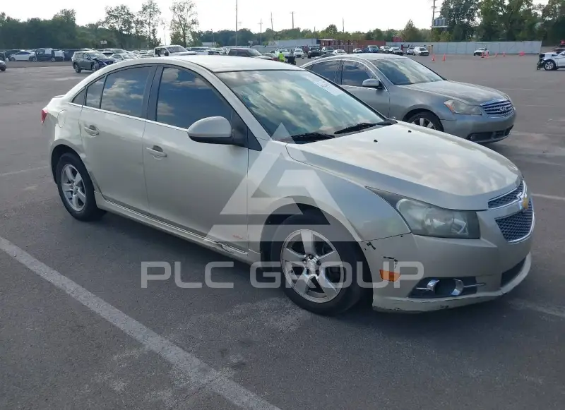 2013 Chevrolet Cruze photo