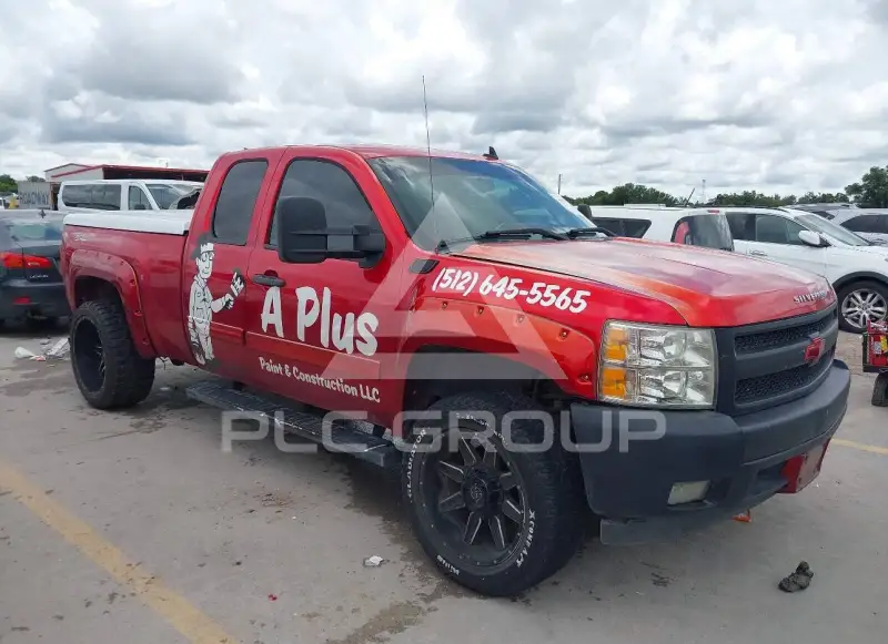 2013 Chevrolet Silverado photo