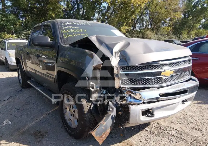 2013 Chevrolet Silverado photo