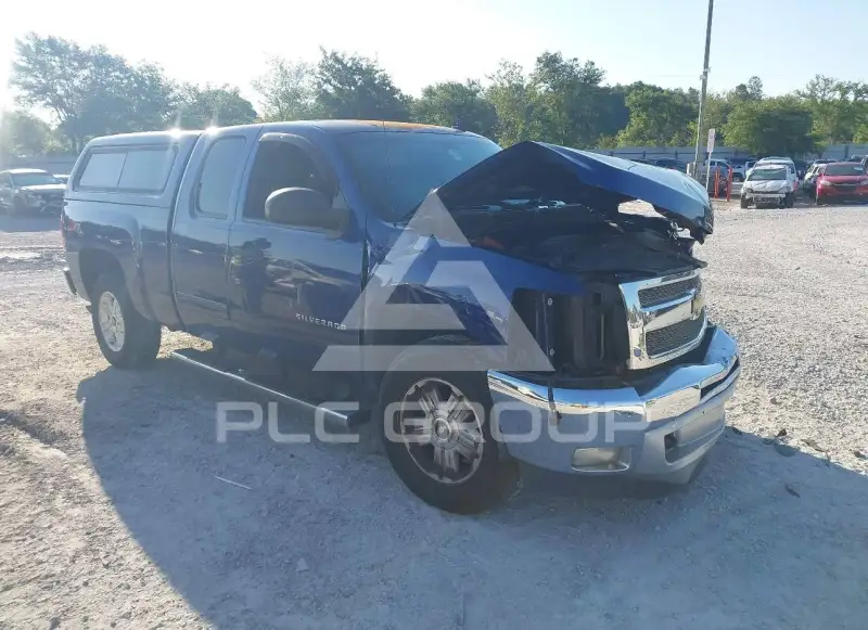 2013 Chevrolet Silverado photo