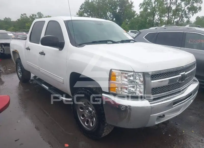 2013 Chevrolet Silverado photo