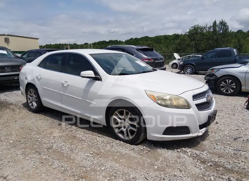 2013 Chevrolet Malibu photo