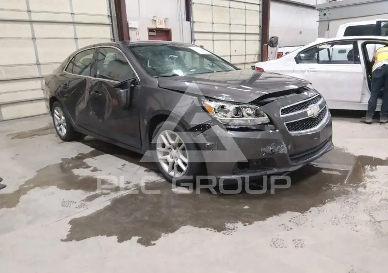 2013 Chevrolet Malibu фото