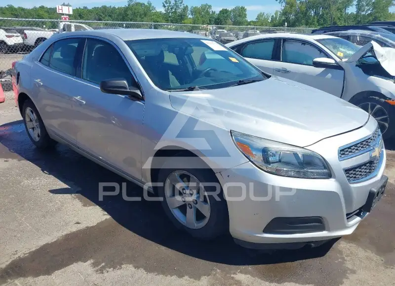 2013 Chevrolet Malibu photo
