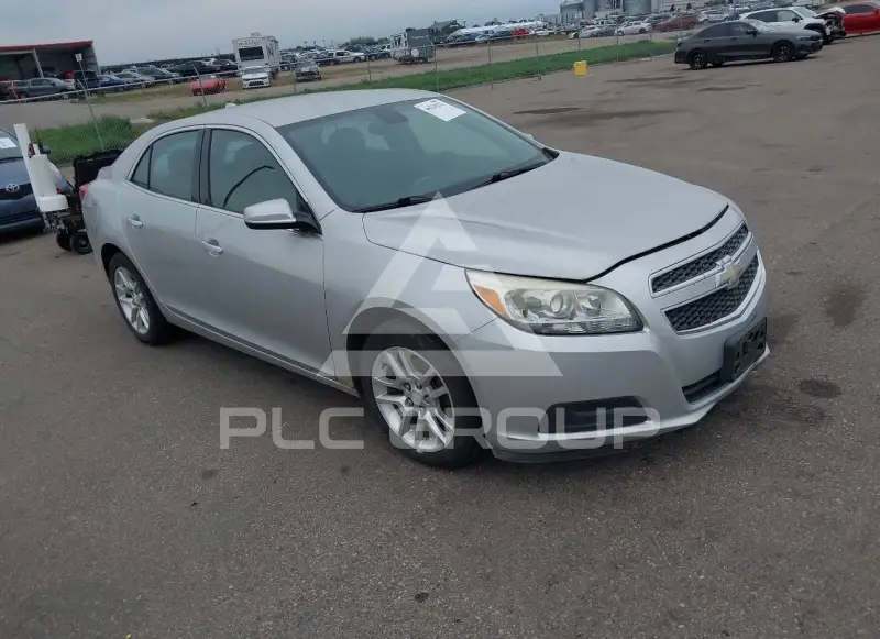 2013 Chevrolet Malibu photo