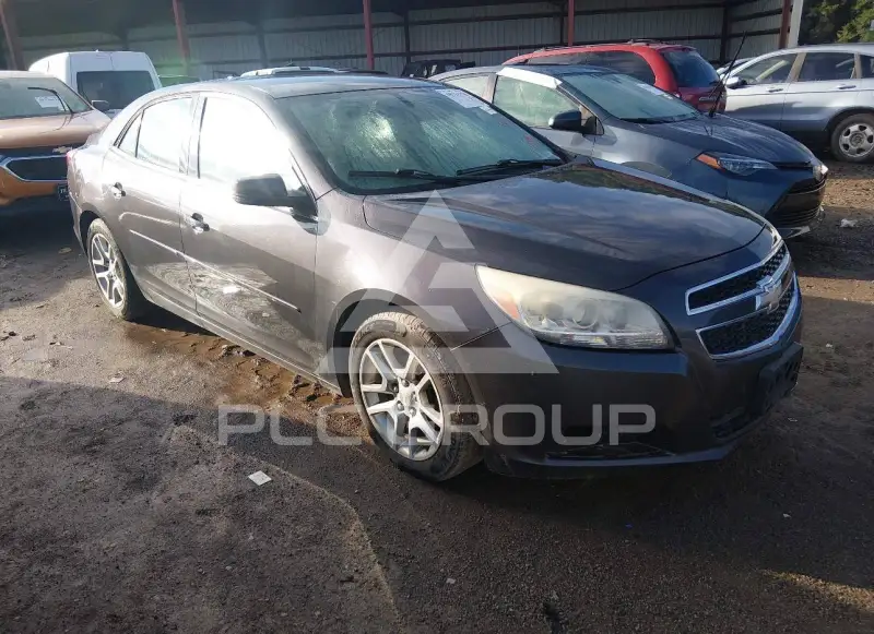 2013 Chevrolet Malibu photo